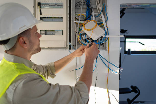 Best Electrician Near Me  in Roundup, MT